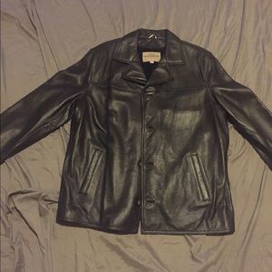 Black men's guess leather jacket